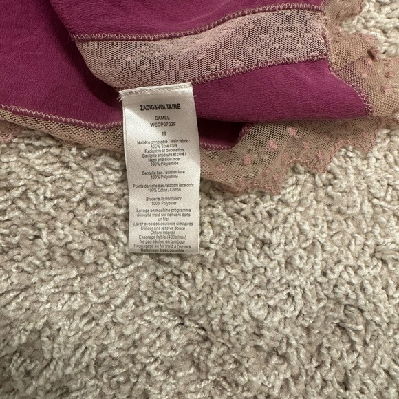 Tank tops - Picture 3 of 3